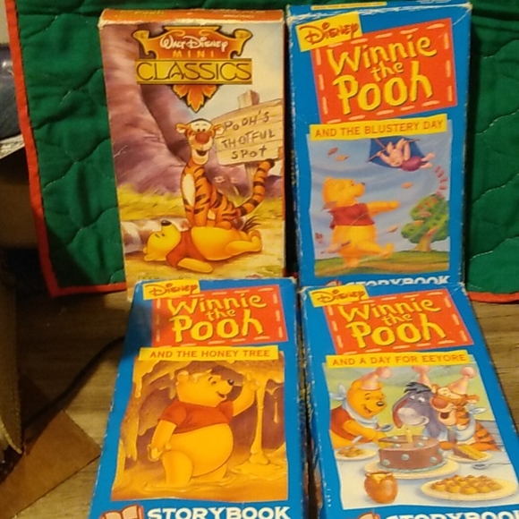 Winnie the Pooh VHS tapes kids - Picture 1 of 2